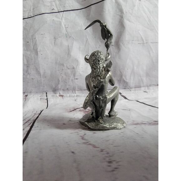 Hudson Pewter 1980 Blackfoot Warrior miniature 3in figurine - Picture 3 of 7